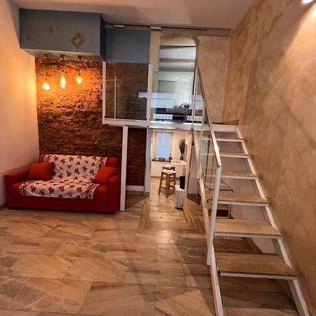 Da Marieddu Appartamento Indipendente In Centro Citta Катания Экстерьер фото